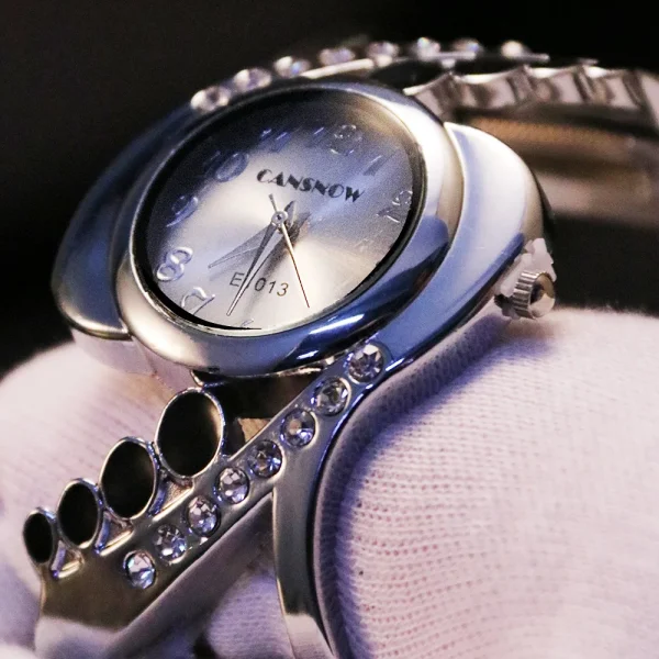 New Design Women Bangle Wristwatch - Image 2