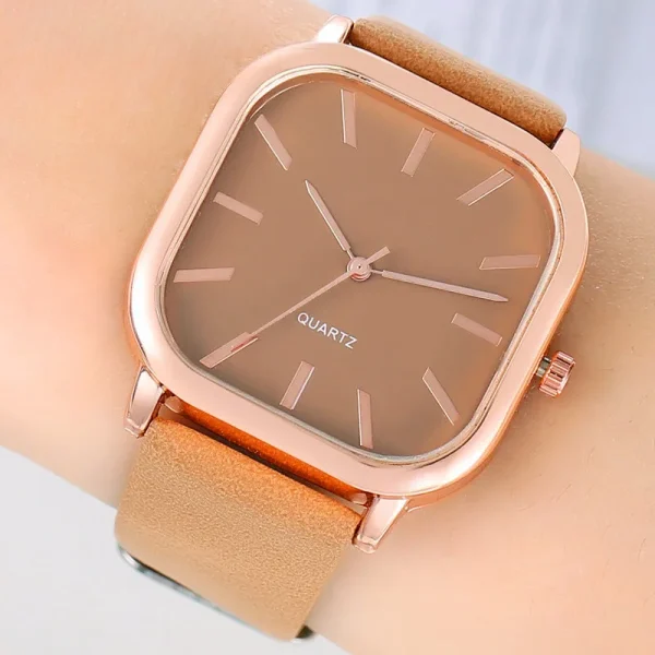 New Simple Leather Watch Men/Women Quartz Wristwatch - Image 11
